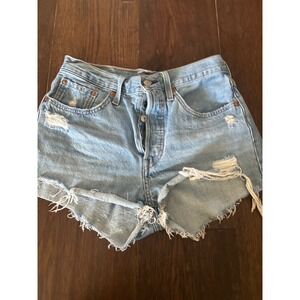 Levis 501 Original High Rise Distressed Denim Shorts Light Wash Blue W27
